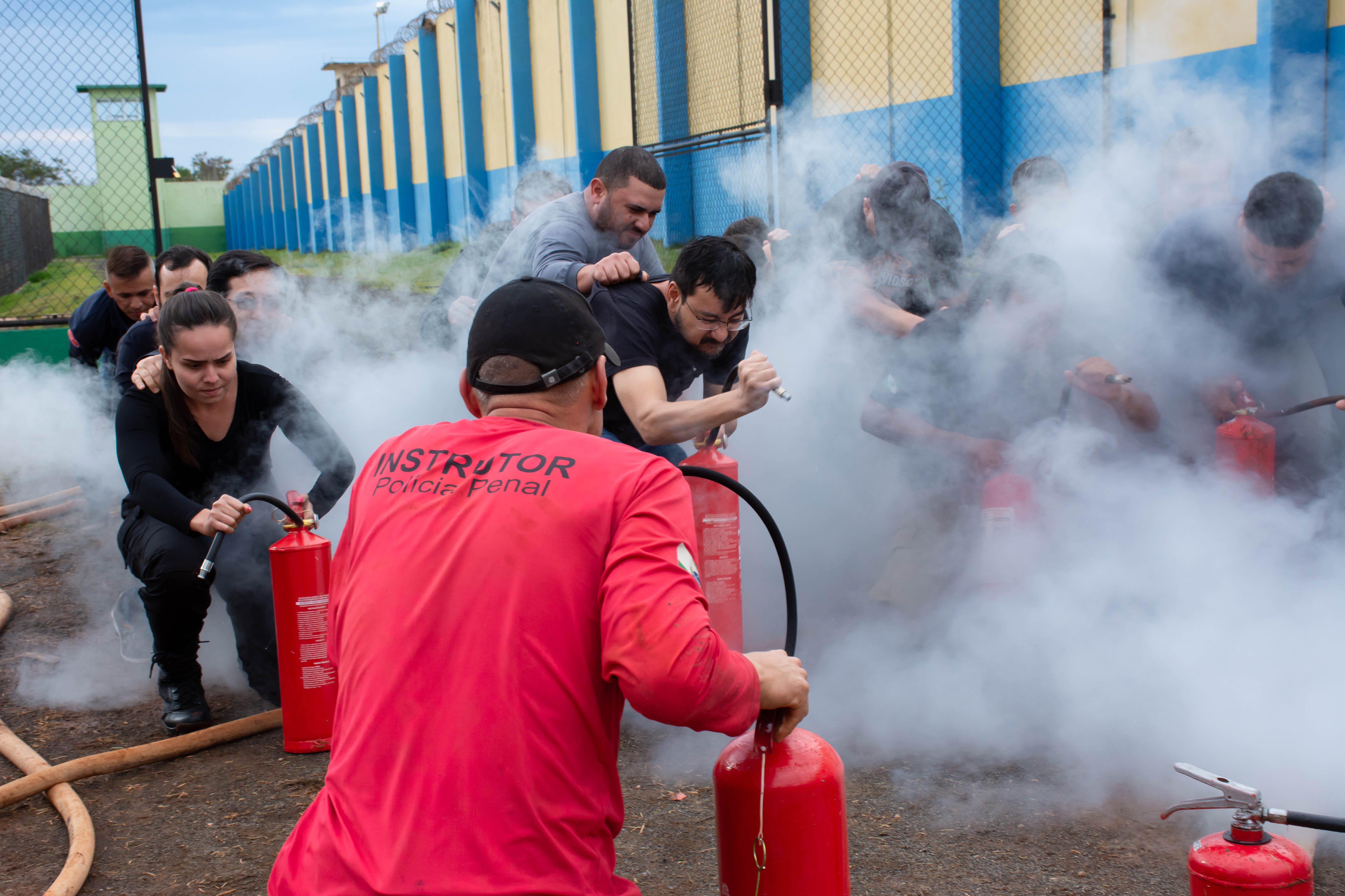 Polícia Penal do Paraná promove curso de brigadista de incêndio penitenciário para servidores em Londrina