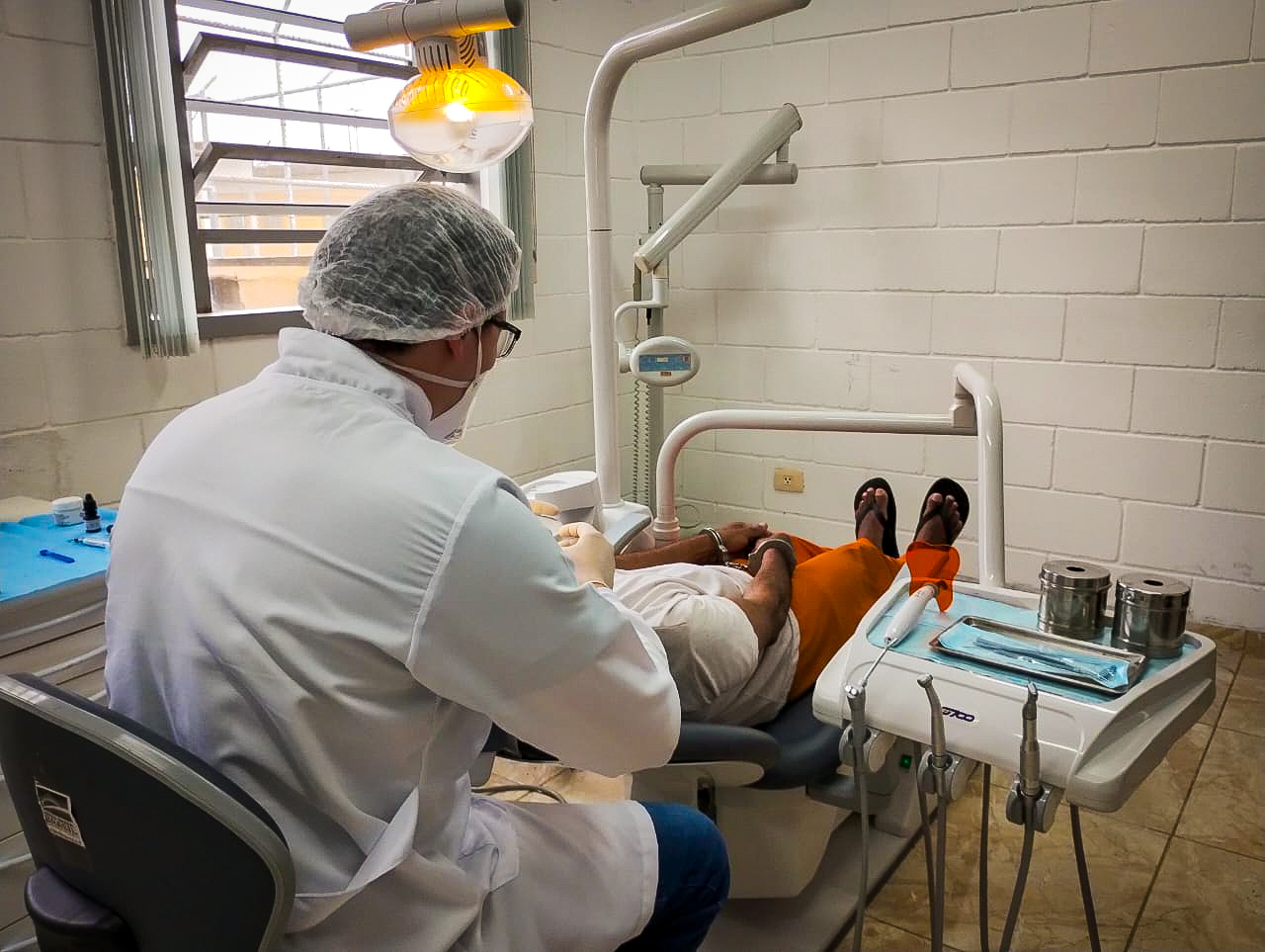 Penitenciárias de Ponta Grossa aderem a convênio federal de atenção à saúde de custodiados