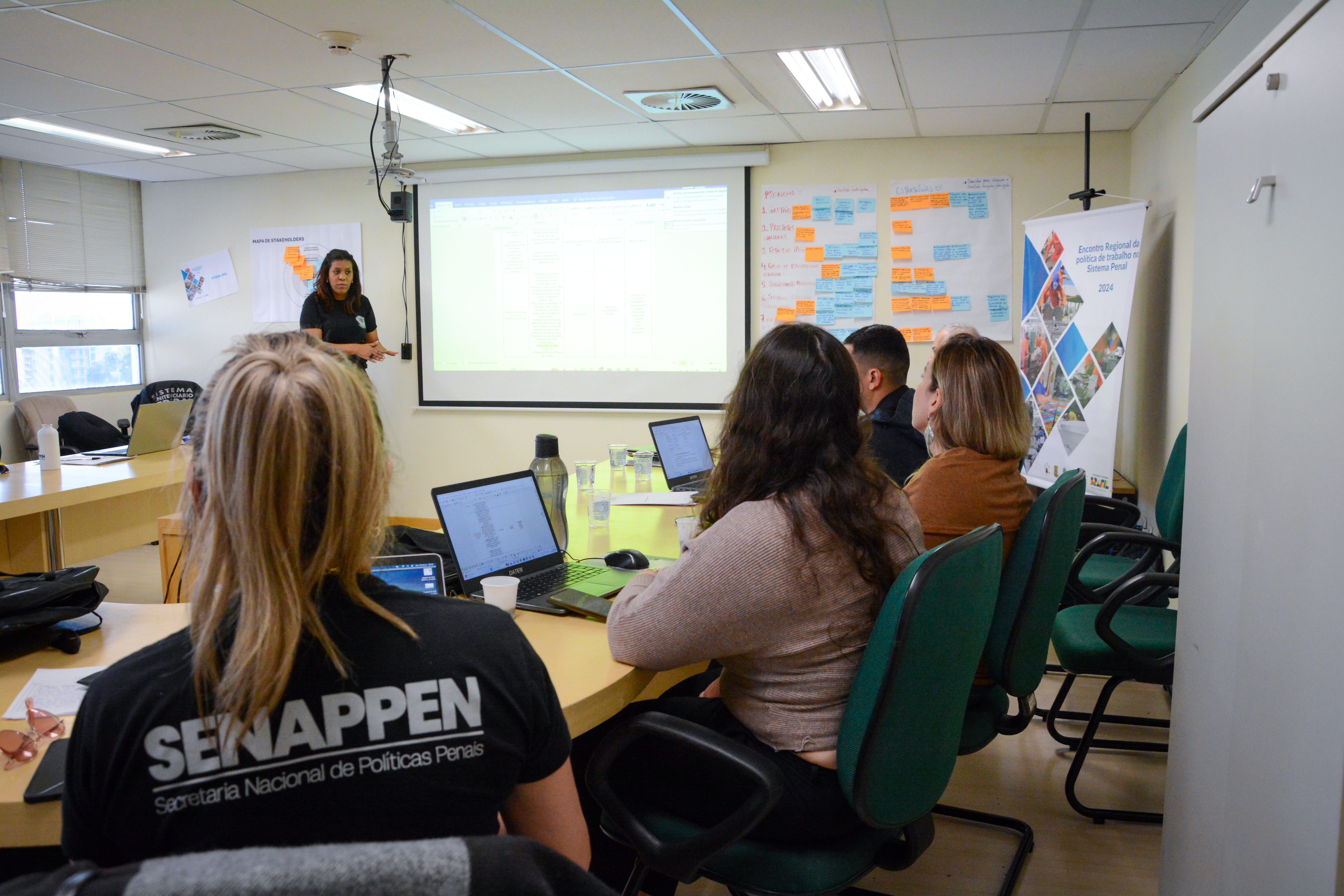 Paraná elabora novo Plano Estadual de Trabalho no Sistema Penal