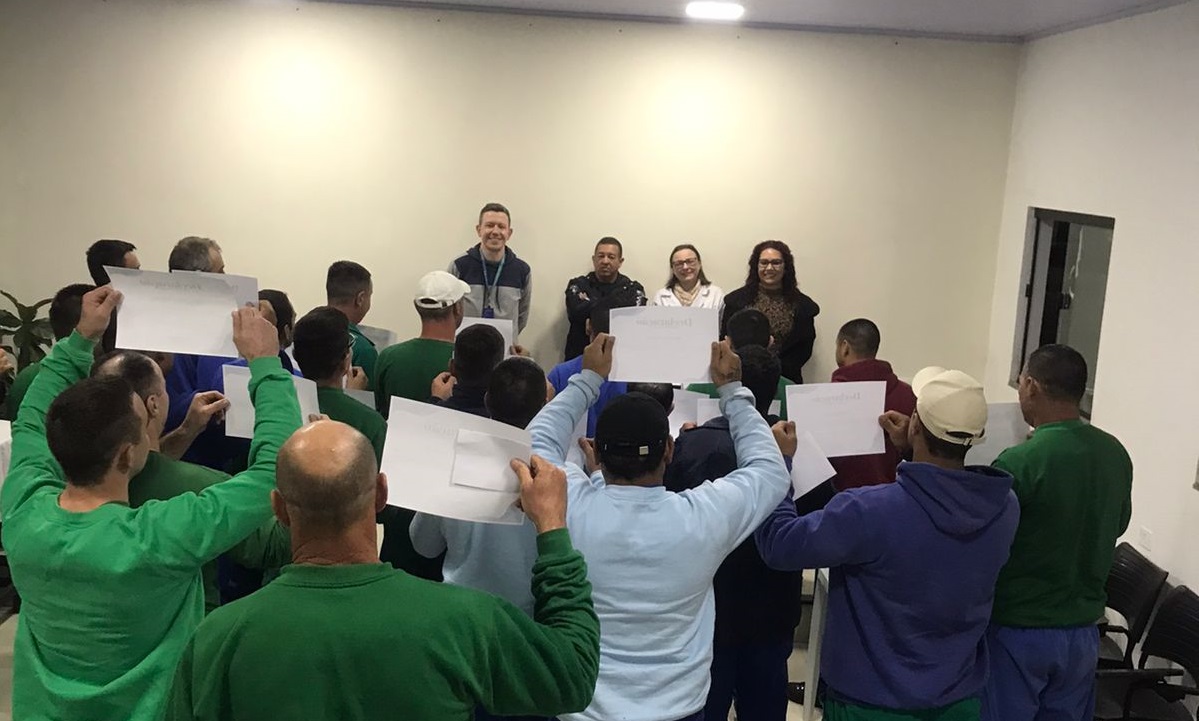 22 homens privados de liberdade formam-se em Curso de Assistente Administrativo em Francisco Beltrão