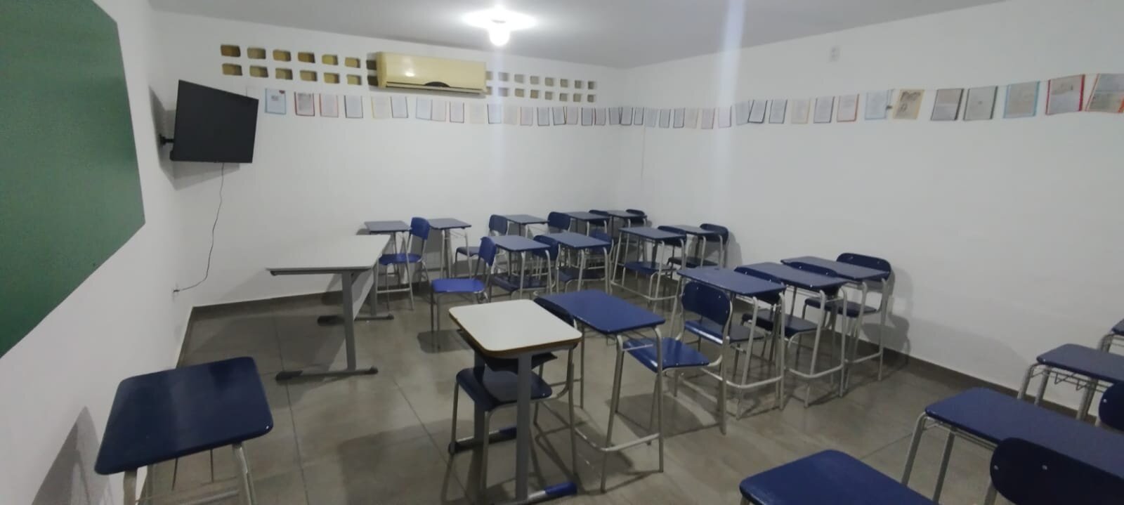 Penitenciária de Foz do Iguaçu ganha novas salas de aula e ambulatório de enfermagem