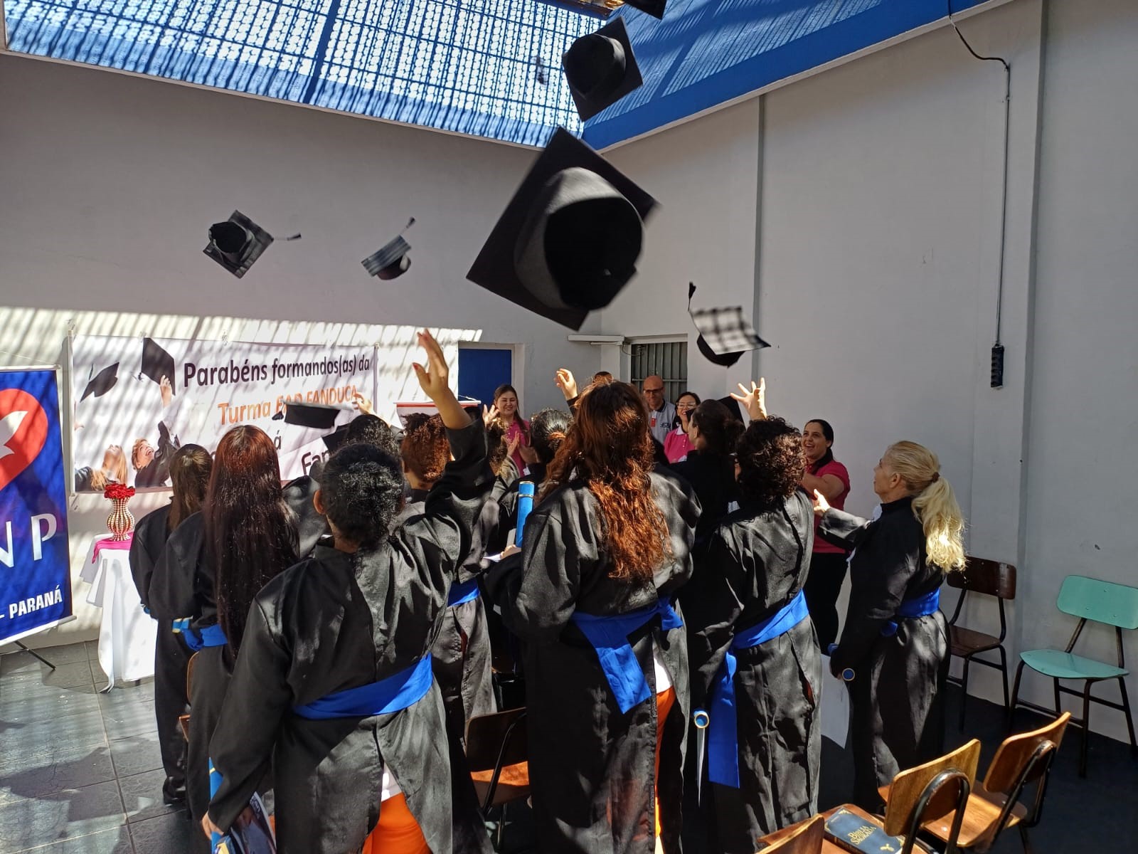 Cadeia Pública de Santo Antônio da Platina promove curso de cabelereiro