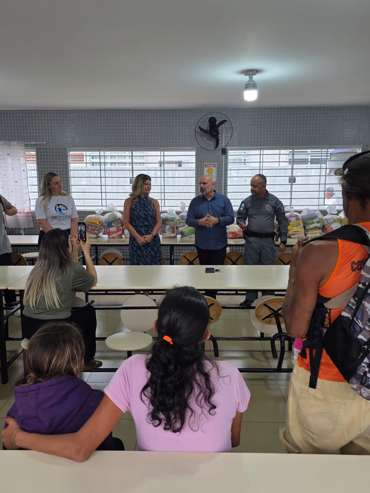 Complexo Social de Cascavel entrega mais de meia tonelada de alimentos ao Provopar por meio do Projeto Alimentando Vidas