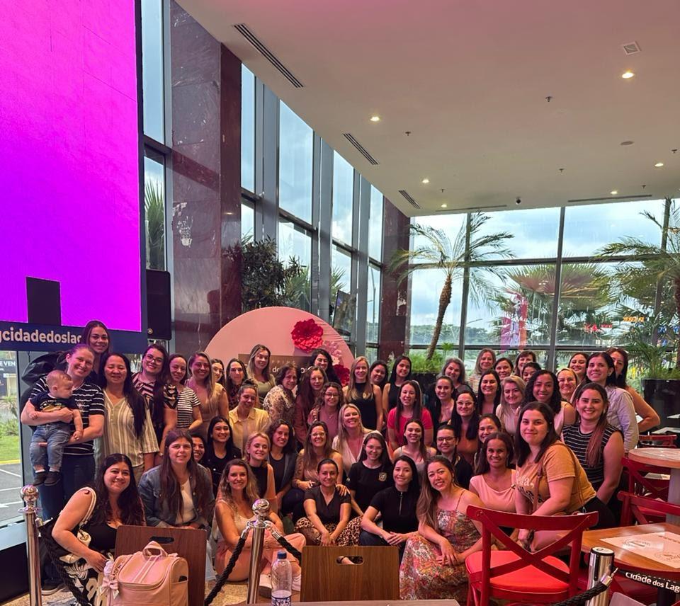 Outubro Rosa integra forças de segurança em tarde de conscientização e autocuidado em Guarapuava