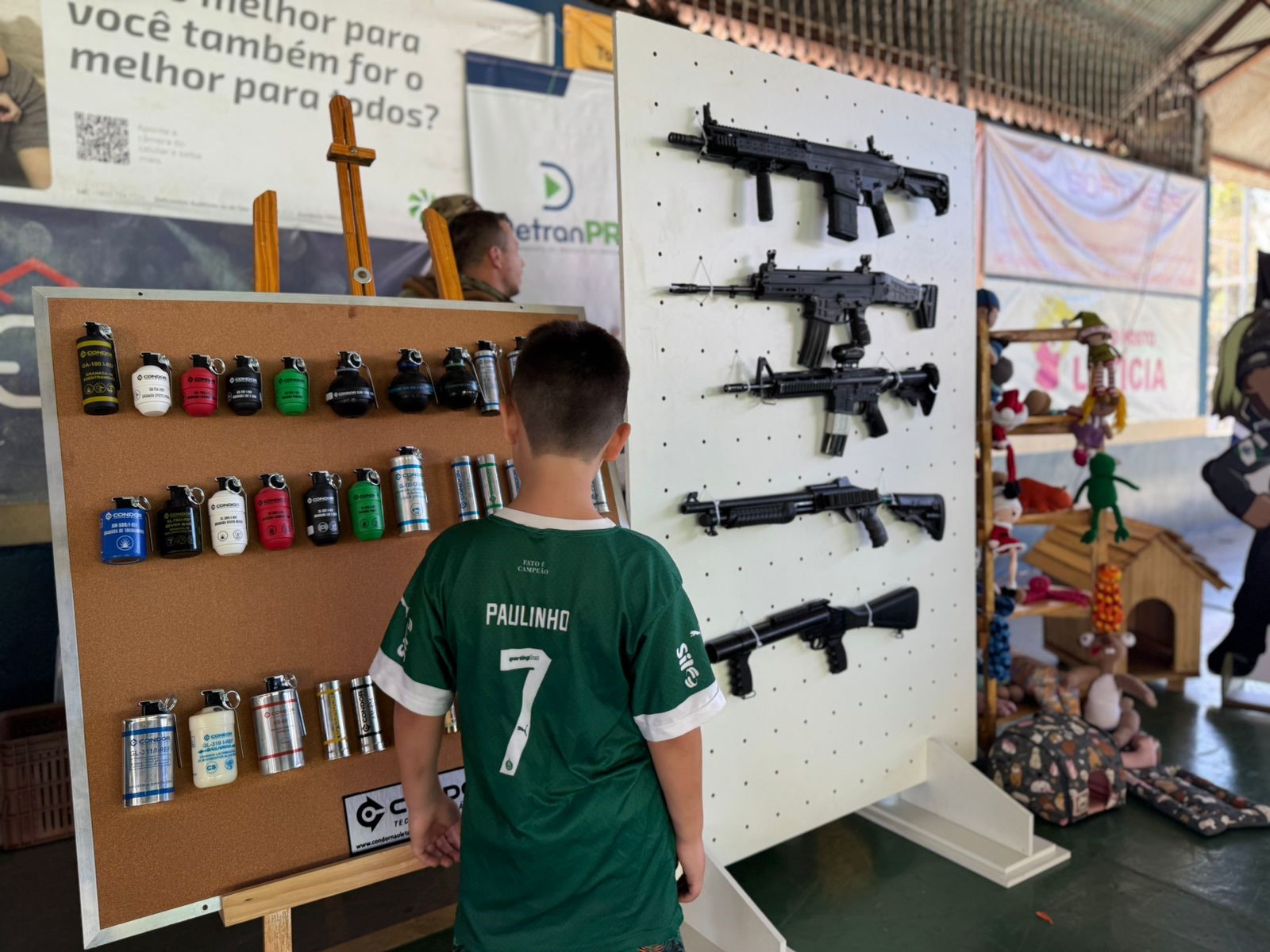 PPPR leva ações de reintegração social e aproximação com a comunidade durante o Paraná em Ação, em Cascavel