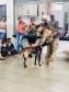 Polícia Penal faz apresentação com cães em escola municipal de Paiçandu em homenagem ao Dia das Crianças