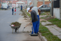 Presos do regime semiaberto em Piraquara trabalham para melhorar a cidade