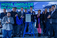 PLACA DE INAUGURAÇÃO, PESSOAS APLAUDINDO