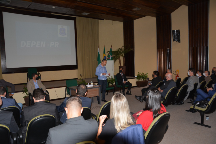 Objetivo é apresentar aos gestores os principais setores dentro da estrutura do Deppen, além de planejar as ações futuras, de acordo com as possibilidades orçamentárias.