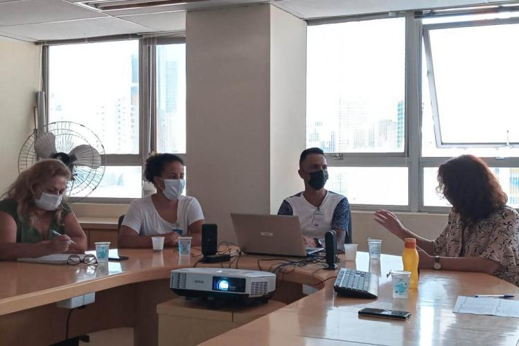 Deppen e Narcóticos Anônimos discutem retomada do programa no sistema prisional