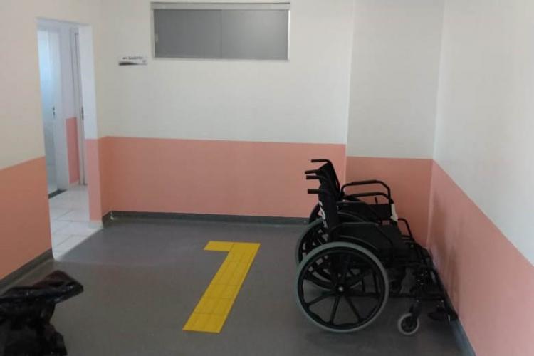 Trabalho de pessoas privadas de liberdade melhora espaços públicos em Guaratuba, no Litoral