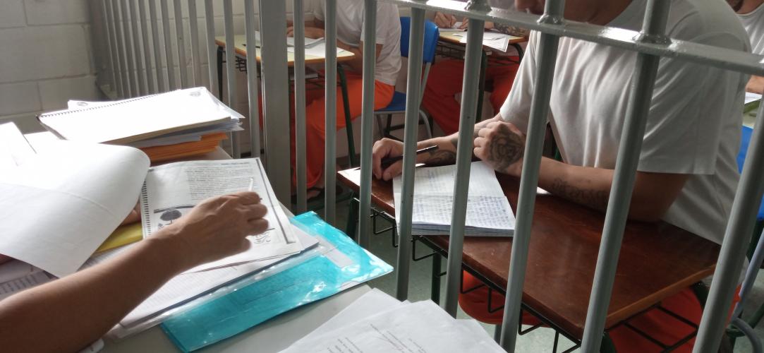 Monitorados e egressos do sistema penal de Cascavel prestam o Vestibular 2023 da Unioeste