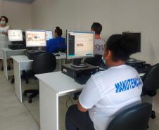 Presos recebem certificados de cursos profissionalizantes