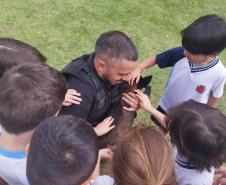 Em parceria com a Secretaria Municipal de Educação, Polícia Penal auxilia em projeto educativo sobre fauna em CMEIs de Maringá