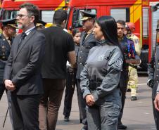 Diretora-geral da Polícia Penal é homenageada em solenidade de 112 anos do Corpo de Bombeiros Militar do Paraná