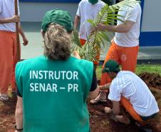 Capacitação em jardinagem prepara pessoas privadas de liberdade para o mercado de trabalho em Cascavel