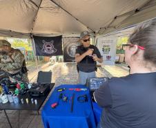 Polícia Penal do Paraná mostra dia a dia de trabalho em exposição na cidade de Cascavel