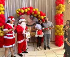 Dois mil amigurumis confeccionados por pessoas privadas de liberdade são distribuídos em Foz do Iguaçu em ação social