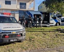 Polícia Penal do Paraná realiza operação de fiscalização de monitorados eletronicamente na Cidade Industrial de Curitiba