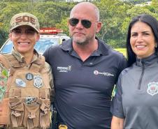 Forças de segurança realizam conscientização do combate à violência contra a mulher