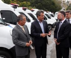 O governador Beto Richa e o secretário estadual da Segurança Pública e Administração Penitenciária, Wagner Mesquita, entregam mais 160 pistolas da marca Glock para a Polícia Civil e 45 viaturas para o Departamento Penitenciário do Paraná (Depen).  As entregas fazem parte do programa Paraná Seguro da Secretaria de Segurança Pública e Administração Penitenciária.Curitiba, 10/04/2017.Foto: Orlando Kissner/ANPr