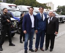 O governador Carlos Massa Ratinho Junior entregou nesta quarta-feira armas, rádios comunicadores e veículos de escolta ao Departamento Penitenciário do Paraná (Depen). O objetivo é equipar e modernizar o sistema prisional do Estado. Curitiba, 08/05/2019. Foto: José Fernando Ogura/ANPr