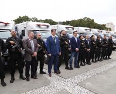 O governador Carlos Massa Ratinho Junior entregou nesta quarta-feira armas, rádios comunicadores e veículos de escolta ao Departamento Penitenciário do Paraná (Depen). O objetivo é equipar e modernizar o sistema prisional do Estado. Curitiba, 08/05/2019. Foto: José Fernando Ogura/ANPr