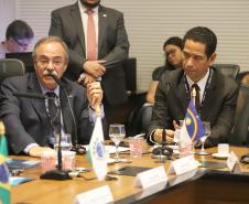 O governador Carlos Massa Ratinho Junior e o ministro da Justiça Sergio Moro, participaram da Encontro do Conselho Nacional de Secretários de Estado da Justiça, Cidadania, Direitos Humanos e Administração Penitenciária, que realiza-se no Palácio Iguaçu. Participaram: os secretários: de Segurança Pública, cel. Romulo Marinho Soares; entre outros.Curitiba, 04-10-19.Foto: Arnaldo Alves / AEN.