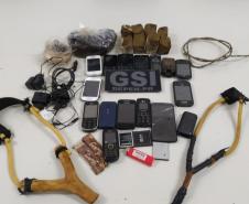 Depen apreende mais de 50 celulares e drogas em unidades prisionais