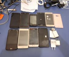 Agentes penitenciários de Cascavel apreendem celulares e materiais ilícitos em Laranjeiras do Sul