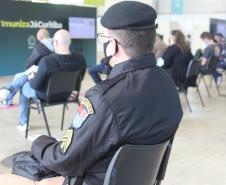 Mais de 23 mil doses da vacina contra a COVID-19 são aplicadas nas forças de segurança do Paraná