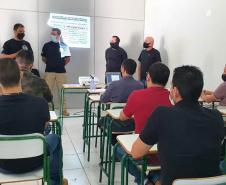 Agentes penitenciários do Departamento Penitenciário do Paraná participaram do curso Noções de Inteligência Penitenciária, promovida pela Escola de Formação e Aperfeiçoamento Penitenciário (Espen). Dividido em etapas, o curso teve término na última semana, em Curitiba.  -  Curitiba, 19/08/2021  -  Foto: Depen-Paraná