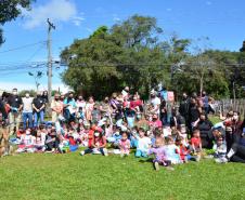 Depen-PR organiza campanha e entrega brinquedos para crianças em Piraquara