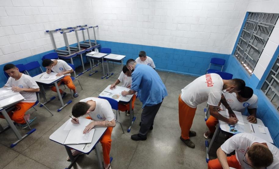 Presos participam do concurso de desenho da PEP II