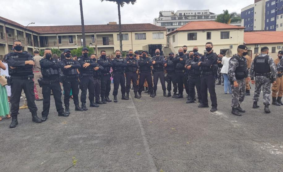 Policial Penal participa de treinamento com cães ofertado pela PM
