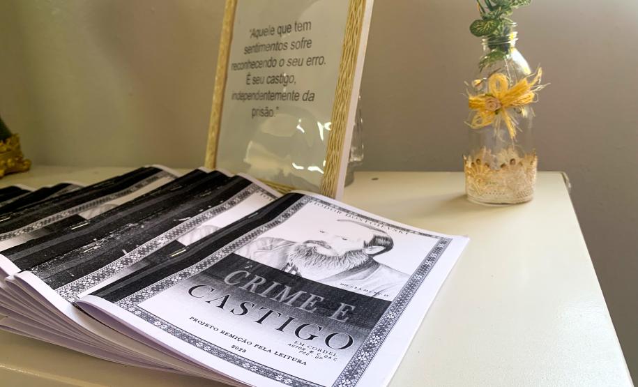 Apenados da Unidade de Progressão de Piraquara apresentam trabalhos finais do Projeto Especial de Literatura