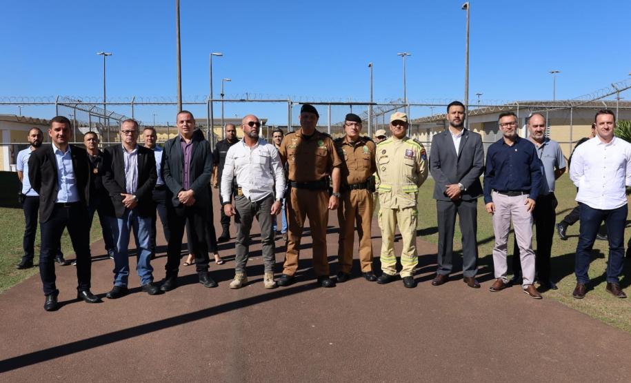 Secretário Hudson faz visita técnica em duas unidades prisionais no interior do Estado
