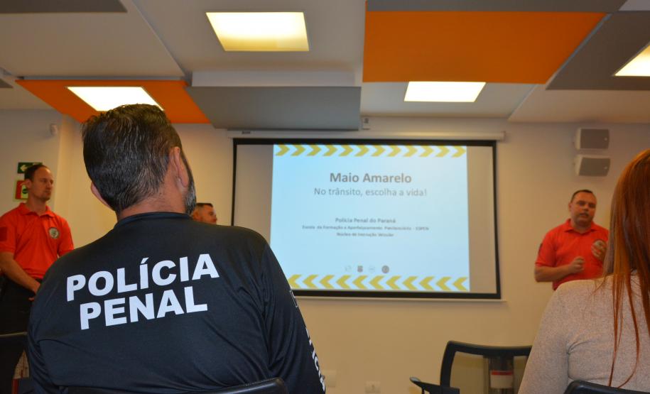 Maio Amarelo: Polícia Penal do Paraná realiza ações de educação no trânsito e prevenção de acidentes