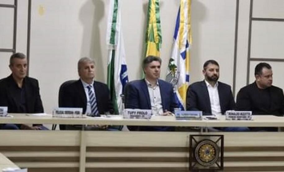 Policiais penais de Francisco Beltrão são homenageados pela Câmara de Vereadores