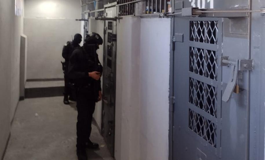 Operação Fronteiras e Divisas Integradas: Polícia Penal do Paraná realiza inspeção simultânea em quatro unidade prisionais do Estado