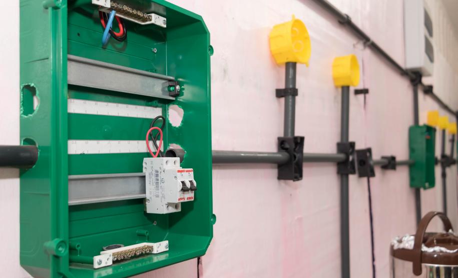 Projeto de capacitação profissional com apenados em Londrina é destaque em cartilha nacional de políticas penais