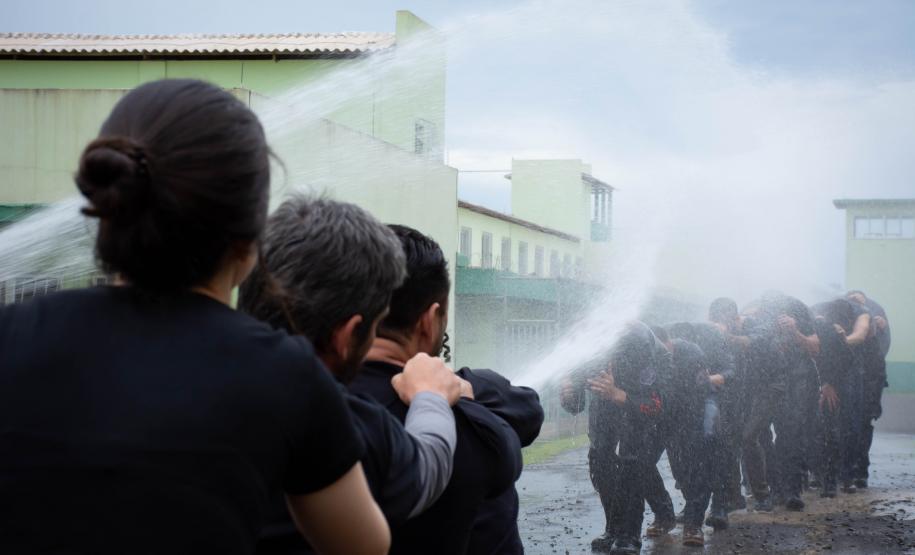 Polícia Penal do Paraná promove curso de brigadista de incêndio penitenciário para servidores em Londrina