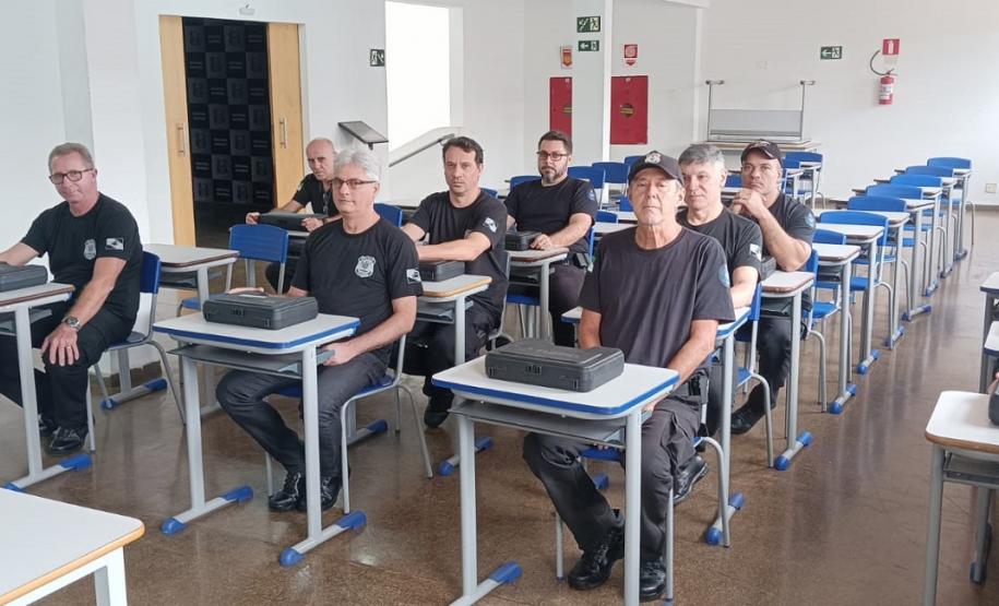 Policiais penais de Maringá são capacitados em habilitação de pistola