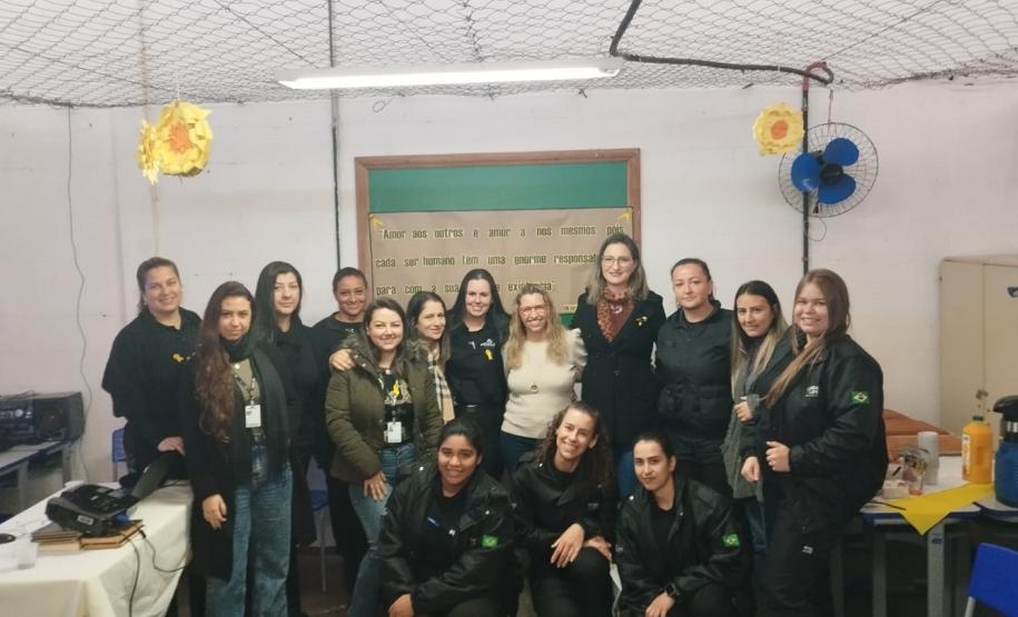 Penitenciária feminina de Foz realiza encontros para tratar da saúde mental das servidoras
