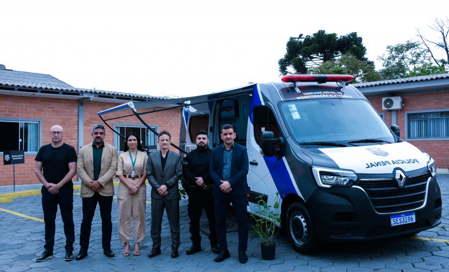 Sistema prisional do Paraná recebe primeira unidade móvel de monitoração eletrônica do país