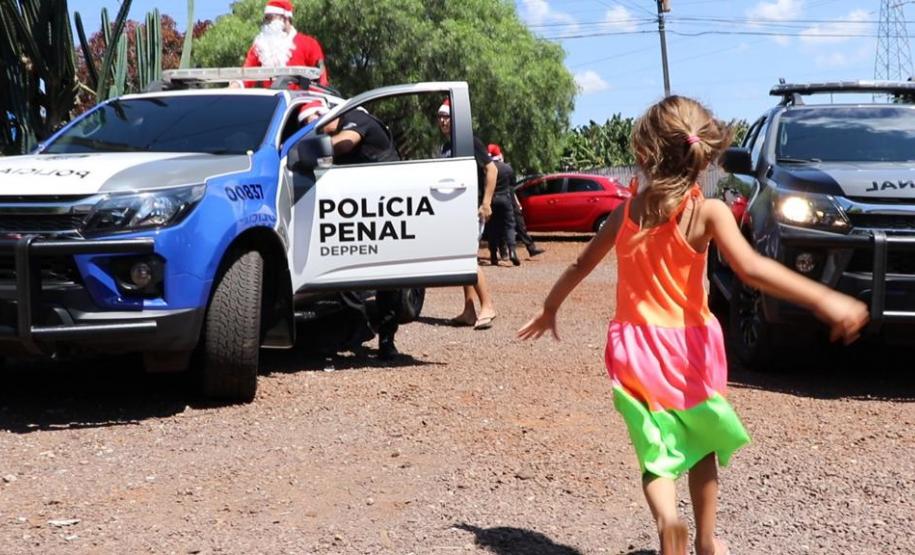 Polícia Penal do Paraná promove ações sociais de natal à comunidade