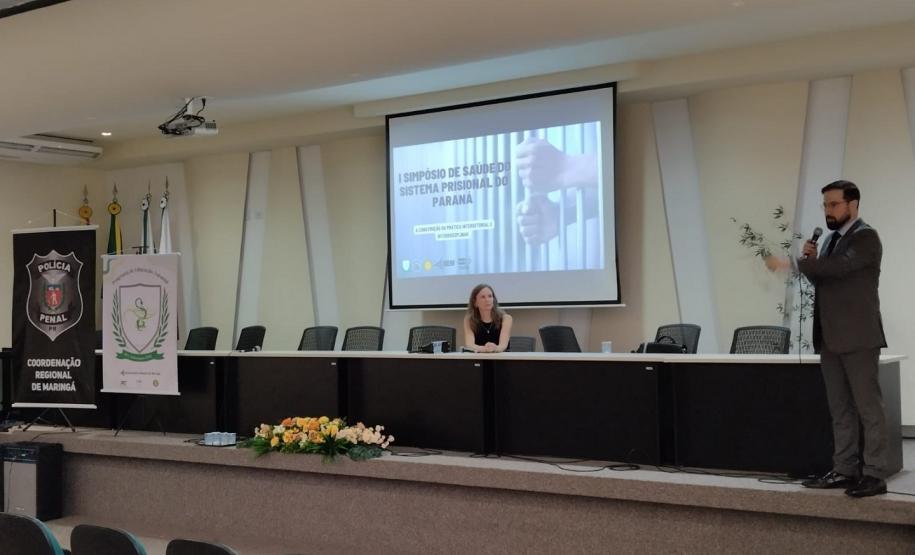 Simpósio debate a situação da saúde no sistema prisional em Maringá