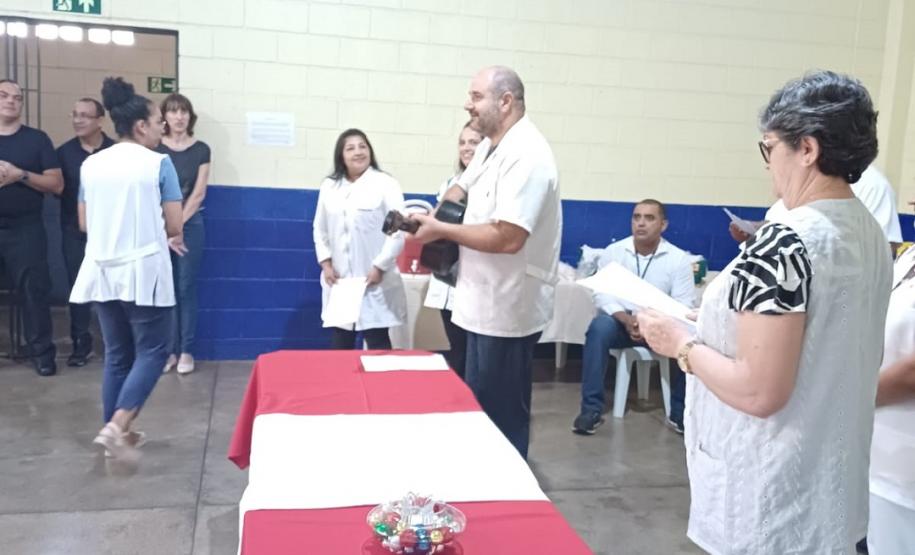 21 estudantes do sistema prisional concluem o ensino fundamental e médio em Foz do Iguaçu