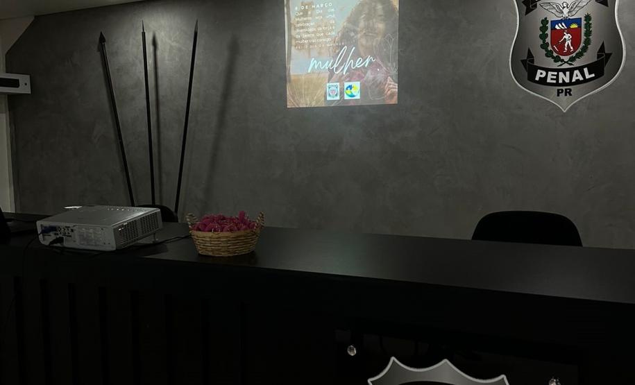 Complexo Penitenciário de Foz do Iguaçu realiza ações em comemoração ao mês da mulher