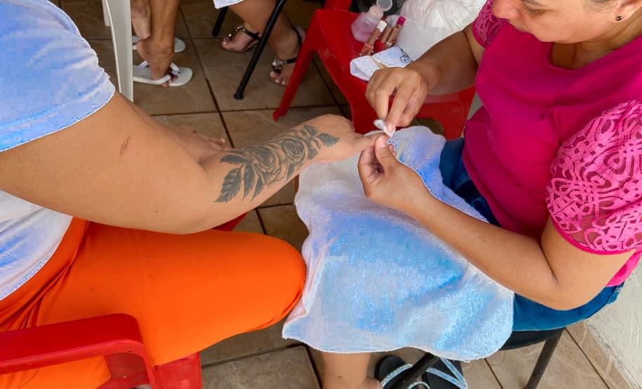 Apenadas realizam doação de cabelo durante evento em alusão ao Dia da Mulher na Cadeia Pública de Altônia